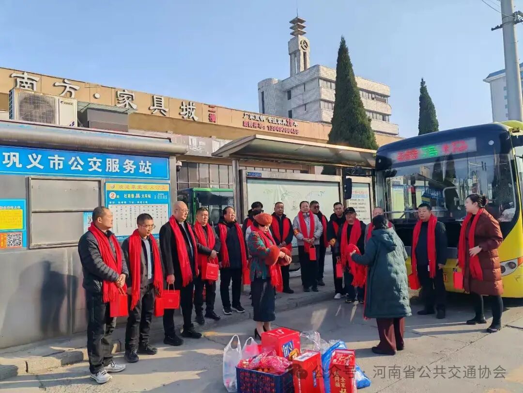 简篇-坚守岗位护春运 暖心护航团圆路——巩义公交圆满完成 2026年春节出行保障工作 图片